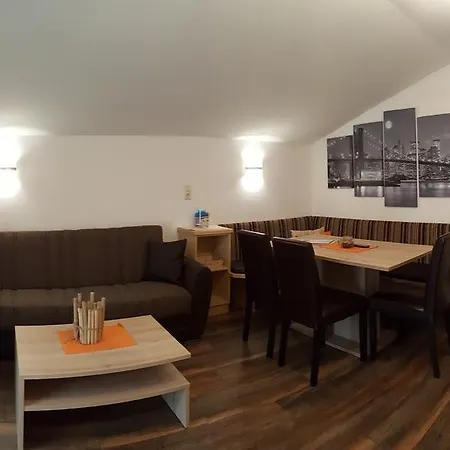 Appartement Haus Falke *